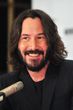 Con una barba descuidada y el pelo largo se dejaba ver Keanu Reeves hace no demasiado tiempo