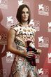 Keira Knightley lució una figura saludable en la Bienale de Venecia