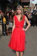 Taylor Swift, de rojo en los Billboard Music Awards