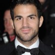 Cesc Fábregas fue otro de los que se dejó ver por la alfombra roja del evento