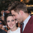 Kristen Stewart y Robert Pattinson juntos en la alfombra roja