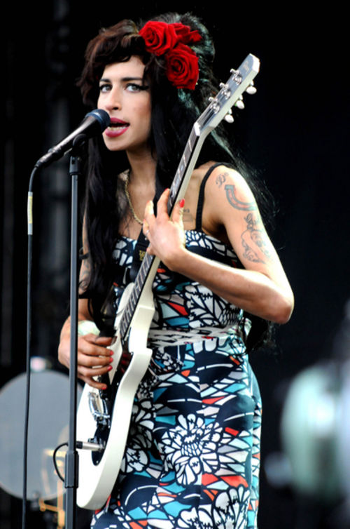 Whitney Houston, Amy Winehouse, Tony Bennett - Amy Winehouse logró el sexto Grammy de su carrera, esta vez a título póstumo Whitney Houston, Amy Winehouse, Tony Bennett - Amy Winehouse logró el sexto Grammy de su carrera, esta vez a título póstumo